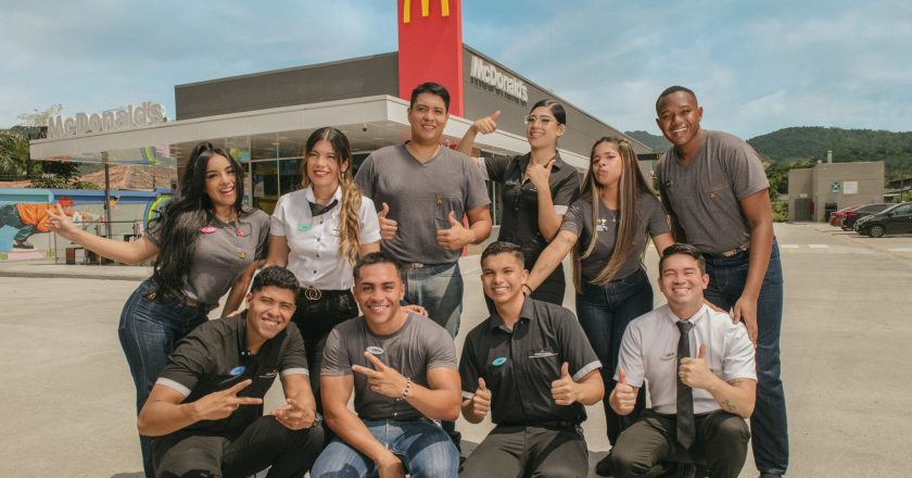 Arcos Dorados generó más de 480.000 instancias de formación y empleo en Latinoamérica